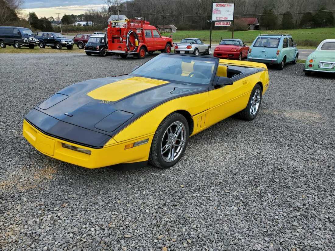 1989 Chevrolet Corvette Convertible - photo 2