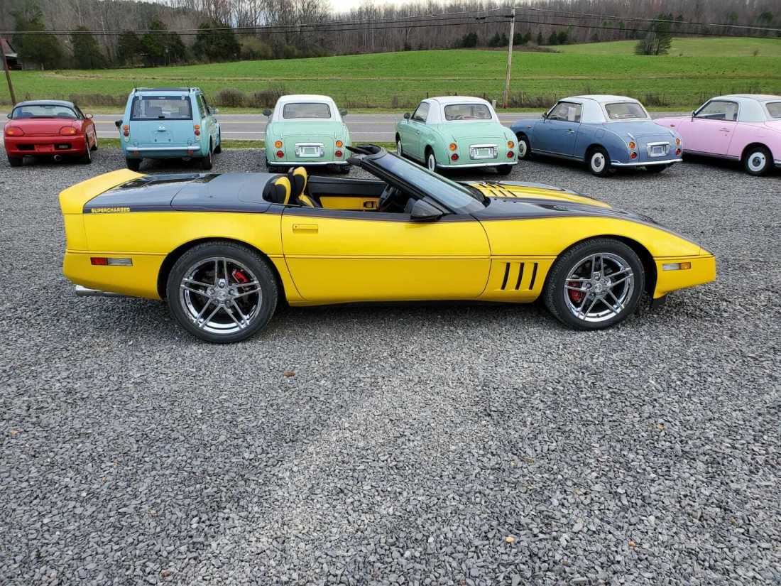 1989 Chevrolet Corvette Convertible - photo 4