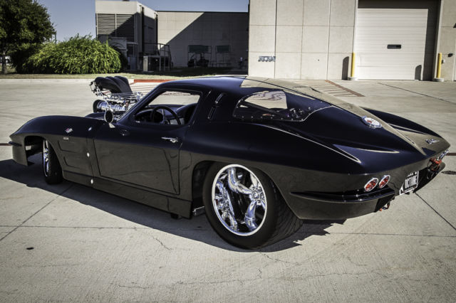 1963 Chevrolet Corvette - photo 12