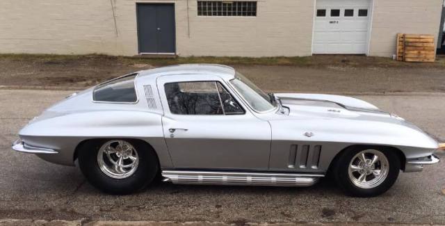 1965 Chevrolet Corvette Stingray - photo 6