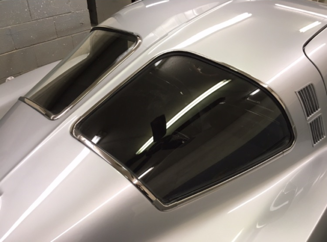 1965 Chevrolet Corvette Stingray - photo 8