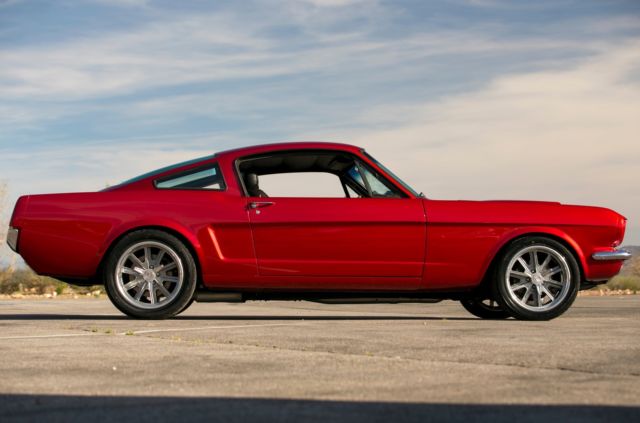 1966 Ford Mustang PRO-TOURING FASTBACK GT HIGHLY MODIFIED 600HP+ - photo 12