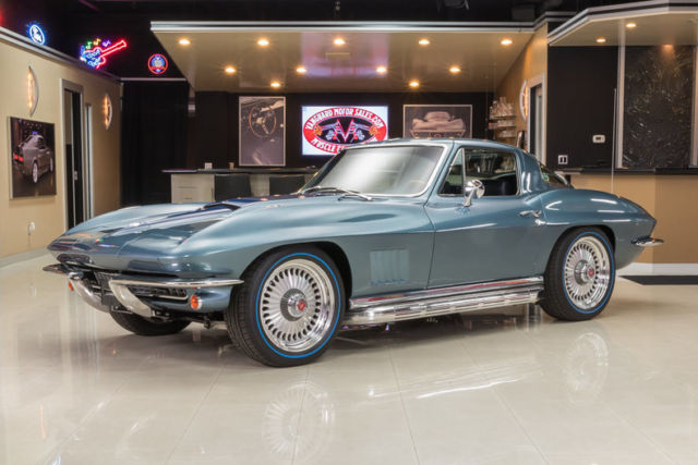 Pro Touring Corvette! GM ZZ454 V8 Crate Engine, TKO600 5-Speed, Custom Chassis 1967 Chevrolet Corvette