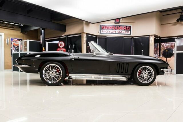 1965 Chevrolet Corvette Convertible Restomod - photo 12