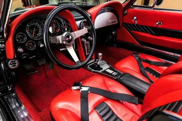 1965 Chevrolet Corvette Convertible Restomod - photo 2