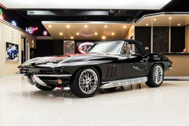 1965 Chevrolet Corvette Convertible Restomod - photo 6