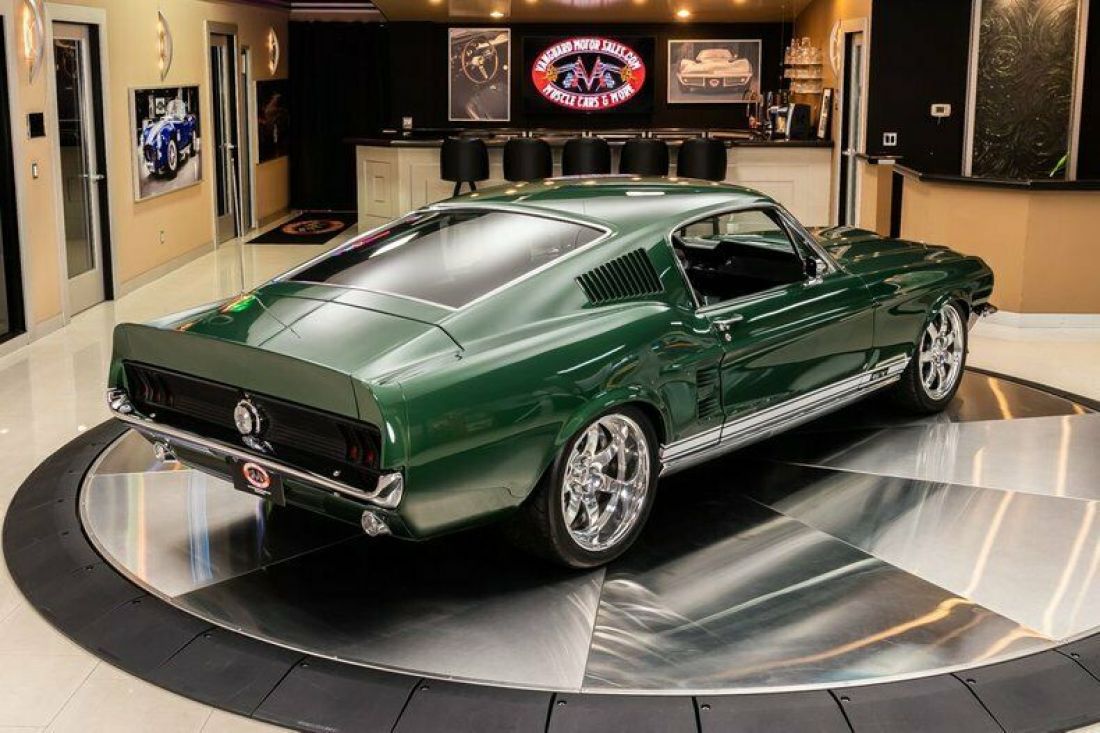 1967 Ford Mustang Fastback Restomod - photo 13