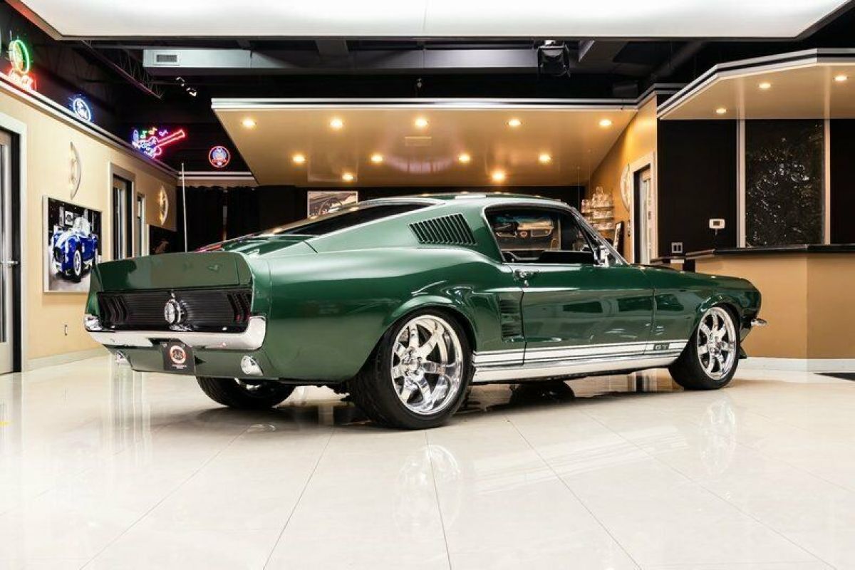 1967 Ford Mustang Fastback Restomod - photo 11