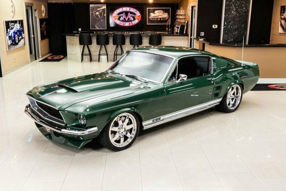 1967 Ford Mustang Fastback Restomod - photo 5