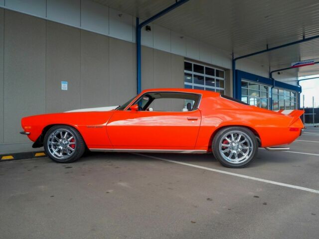 1970 Chevrolet Camaro Pro-Touring Split-Bumper, Cold A/C, Fuel Injection - photo 12