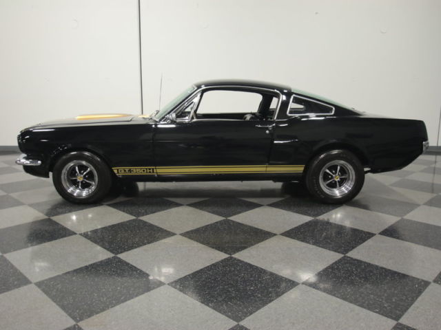 1966 Ford Mustang - photo 2