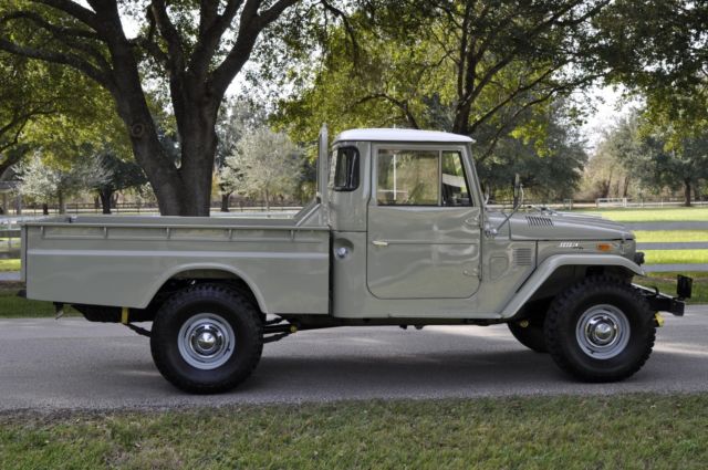 1972 Toyota Land Cruiser FJ45 (not FJ40 FJ43 BJ40) - photo 12