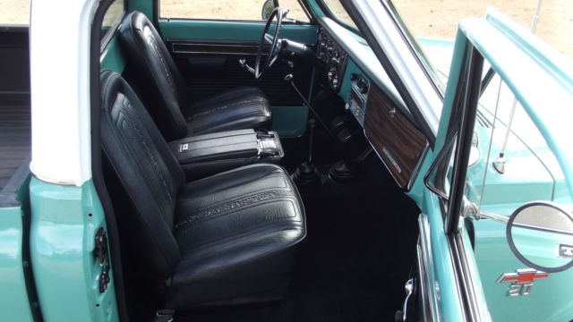 1968 Chevrolet C/K Pickup 2500 CST - photo 8