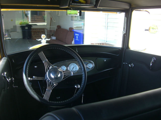 1929 Ford Model A 2 Door Sedan - photo 10