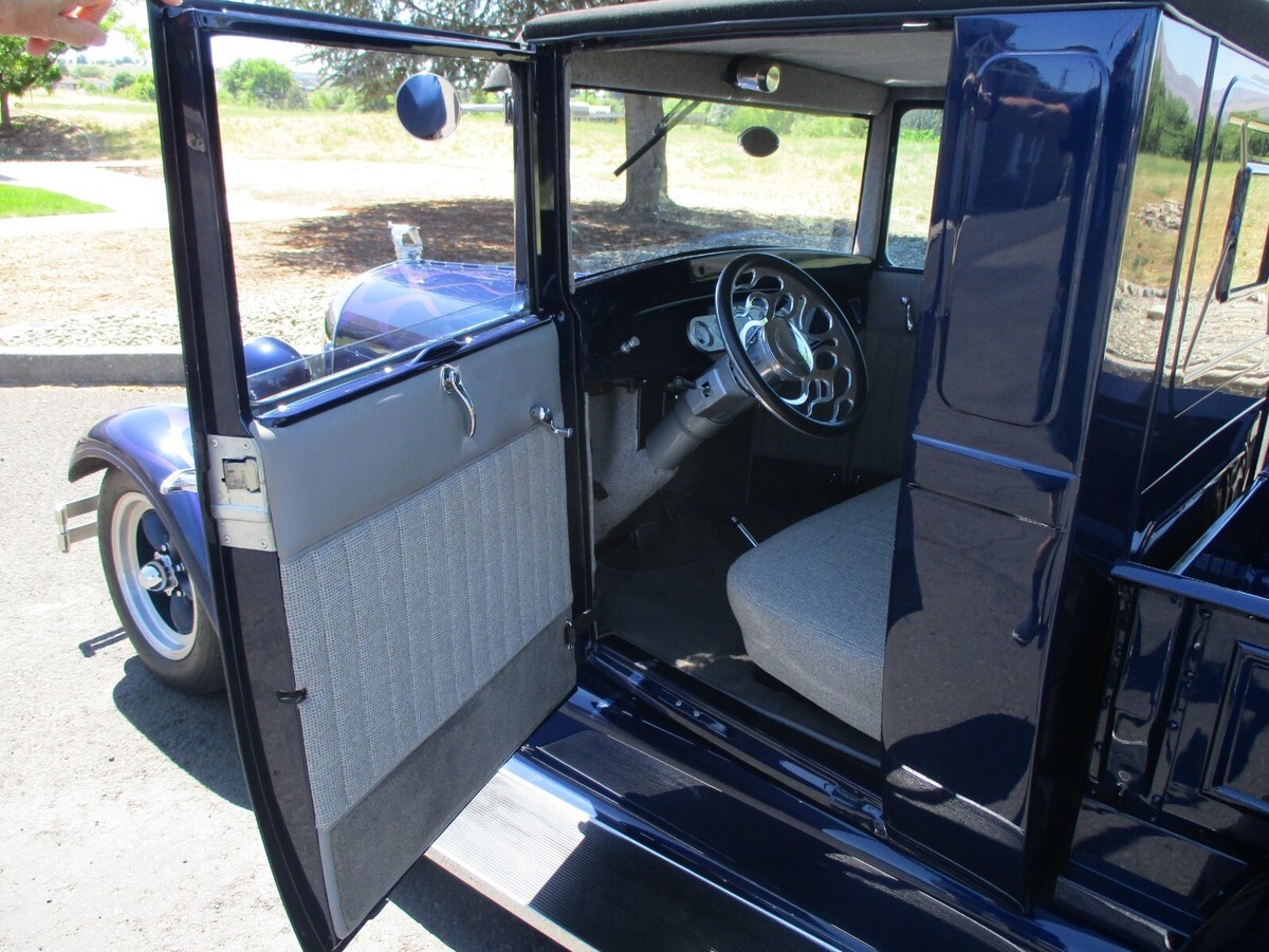 1929 Ford Model A - photo 10