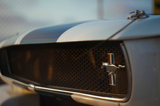 1965 Ford Mustang - photo 2