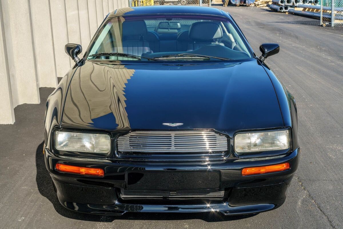 1992 Aston Martin Virage Coupe - photo 2
