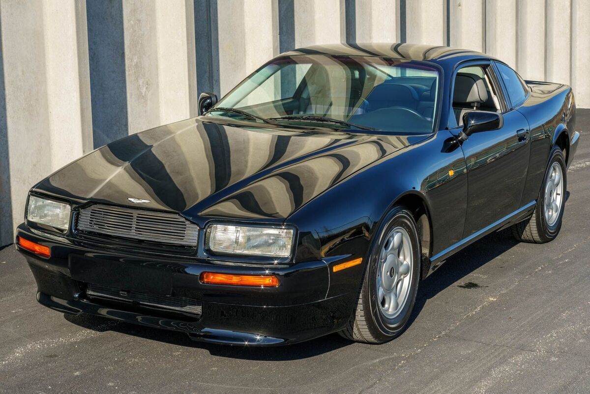 1992 Aston Martin Virage Coupe - photo 8