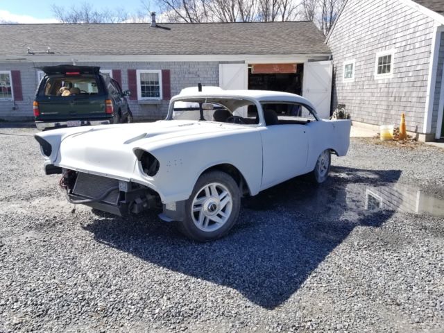 1957 Chevrolet Bel Air/150/210 - photo 2
