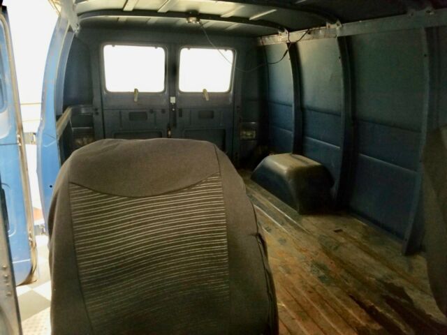 1973 Dodge Ram Van - photo 12