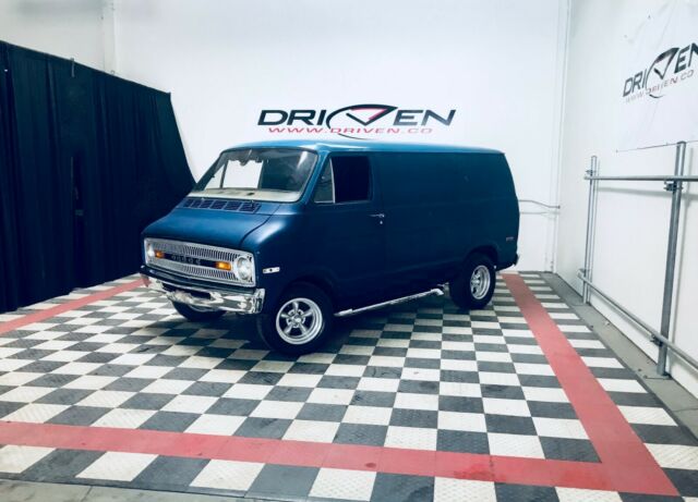 1973 Dodge Ram Van - photo 2