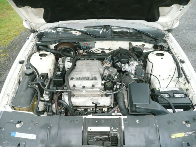1992 Chevrolet Corsica LT - photo 3