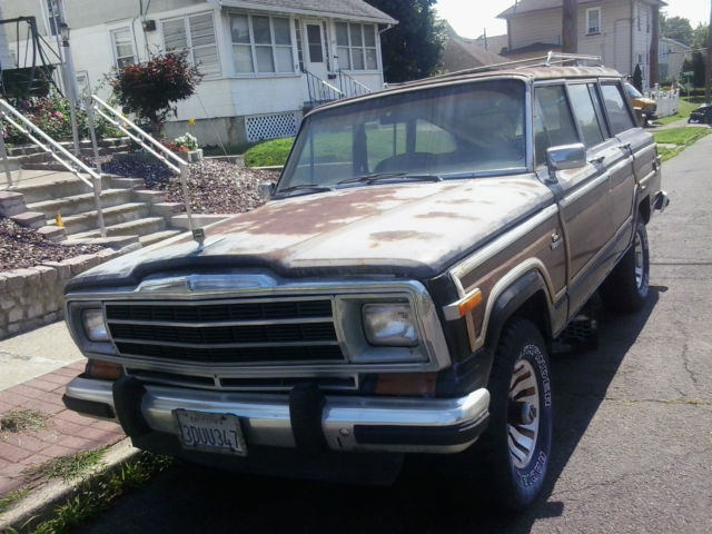 1984 Jeep Wagoneer 4-door - photo 4