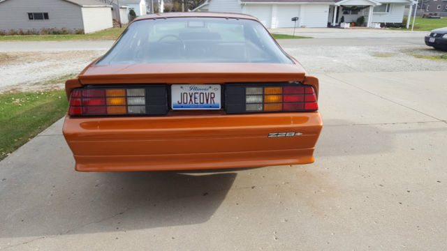 1992 Chevrolet Camaro RS Coupe 2-Door - photo 3