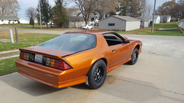 1992 Chevrolet Camaro - photo 3