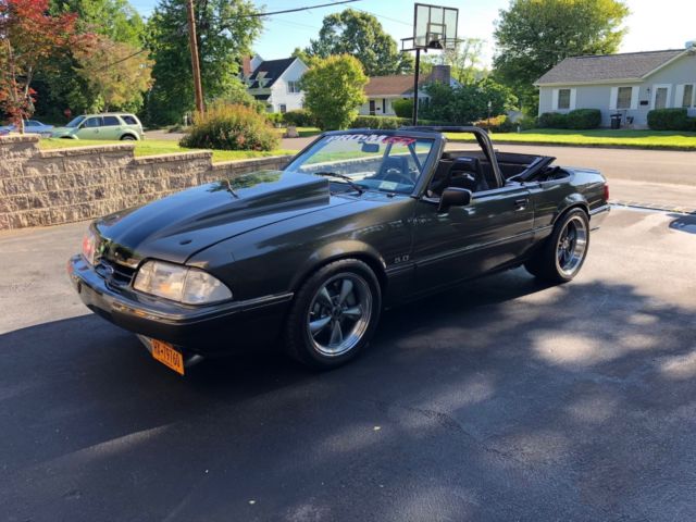 1989 Ford Mustang LX - photo 2