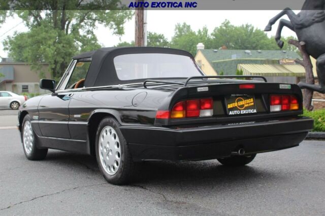 1987 Alfa Romeo Spider Quadrifoglio - photo 2