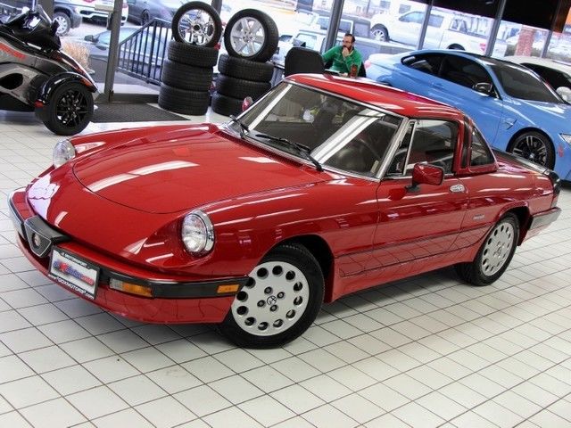 1988 Alfa Romeo Spider Quadrifoglio 5-Spd Two-Tone Leather - photo 4