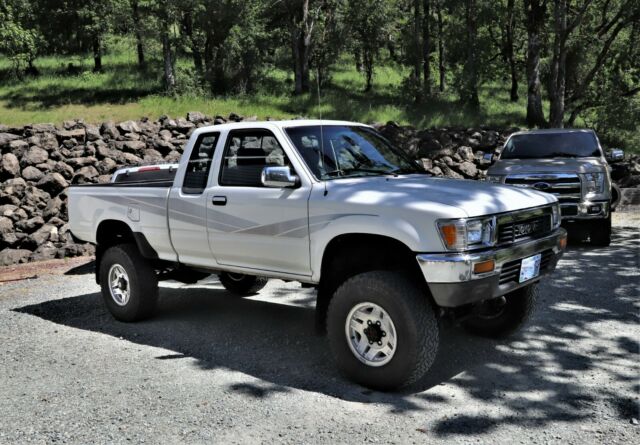 1989 Toyota Pickup SR5 4X4 - photo 2