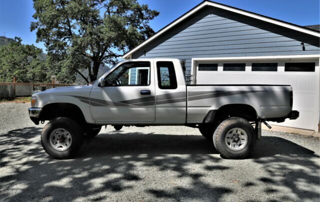 1989 Toyota Pickup SR5 4X4 - photo 5