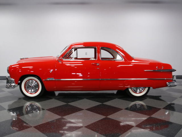 1951 Ford Custom Deluxe - photo 2