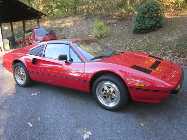Qualtrovalvole, red , 1985 1985 Ferrari 308