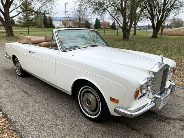 1971 Rolls-Royce Corniche - convertible by HJ Mulliner Park-Ward - photo 12