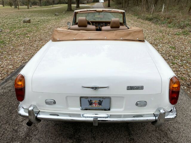 1971 Rolls-Royce Corniche - convertible by HJ Mulliner Park-Ward - photo 8
