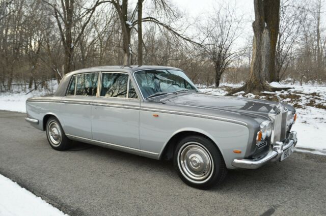 1969 Rolls-Royce Silver Shadow - standard saloon - photo 12