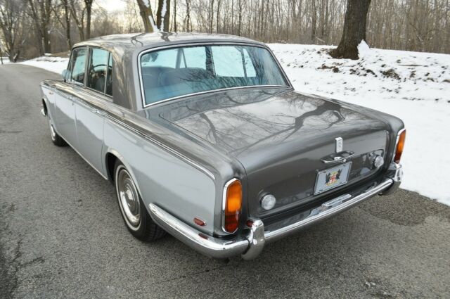 1969 Rolls-Royce Silver Shadow - standard saloon - photo 8