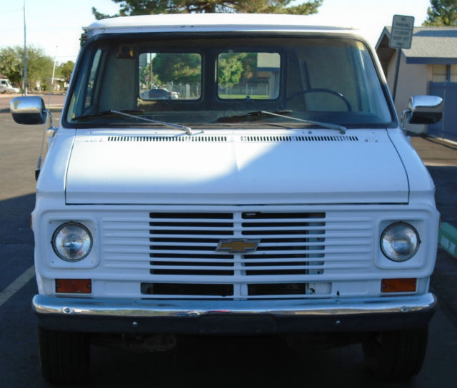 1974 Chevrolet G20 Van G20 CUSTOM SHORT WHEEL BASE - photo 3