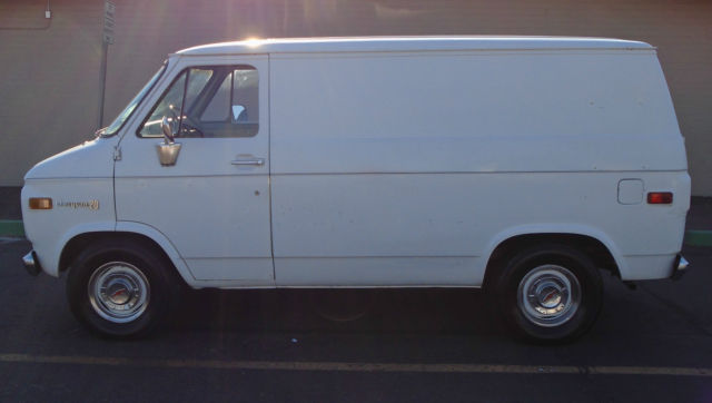 1974 Chevrolet G20 Van G20 CUSTOM SHORT WHEEL BASE - photo 8