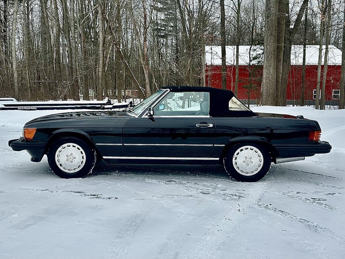 1989 Mercedes Benz R107 040 Black Paint Factory Hardtop FULL DOCUMENTED - photo 12