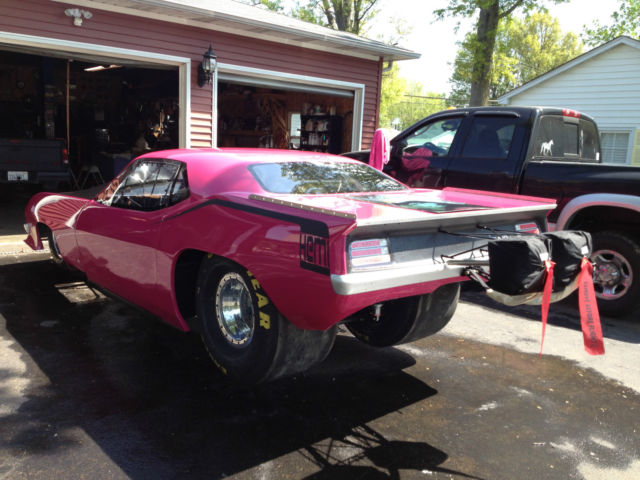 Race car, 1970 Hemi Cuda Carbon body, Chrome moly chassis Best of everything. 1970 Plymouth Barracuda