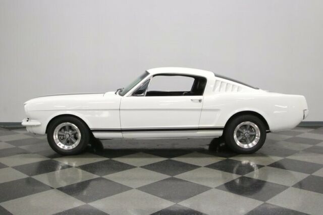 1965 Ford Mustang -- - photo 8