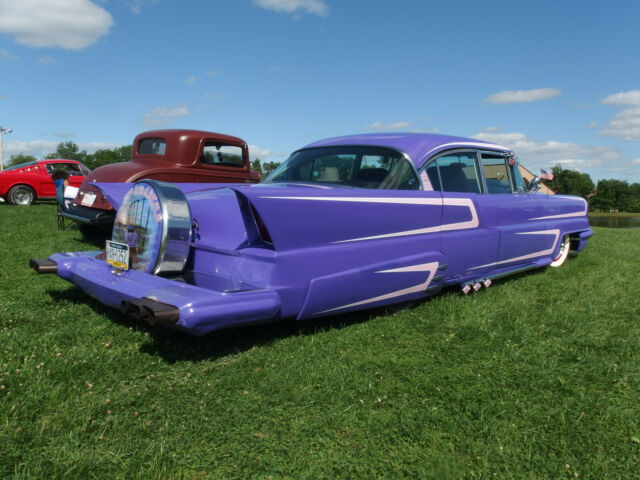 1957 Lincoln Premier - photo 2