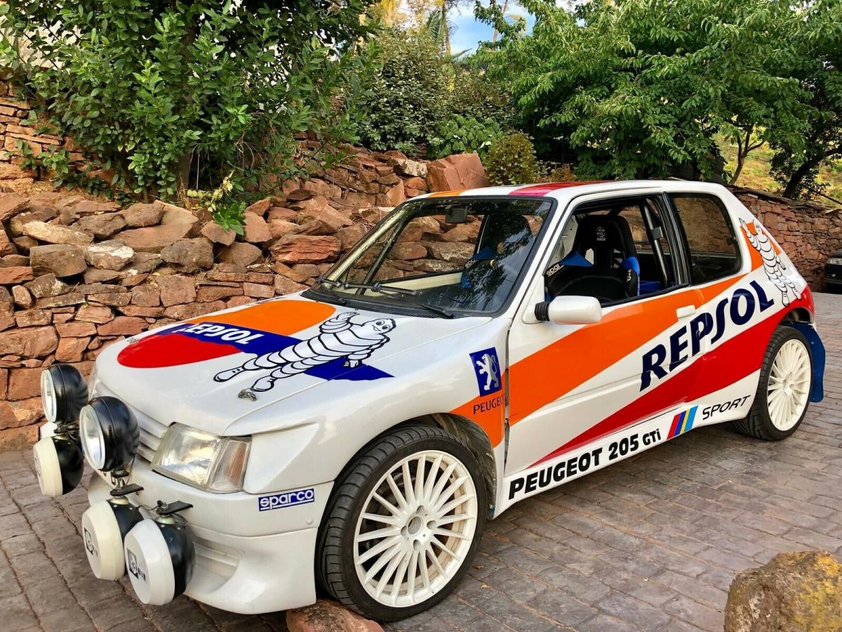 1993 Peugeot 205 GTi Rally Car - photo 3