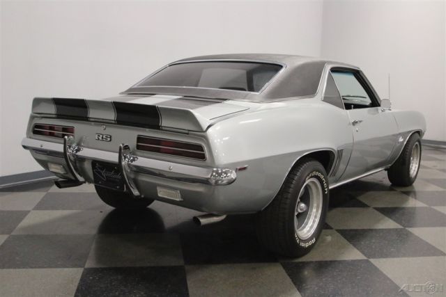 1969 Chevrolet Camaro RS - photo 12