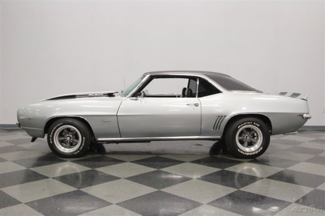 1969 Chevrolet Camaro RS - photo 7