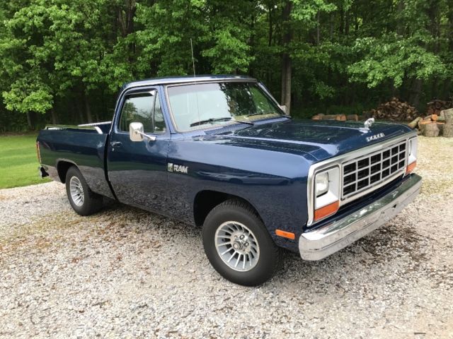 Ram 150 Custom new paint rebuilt balanced 318 V8 with 360 heads and headers 1982 Dodge Ram 1500 Custom